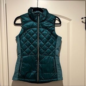 LULULEMON emerald green puffy down vest - Size 8